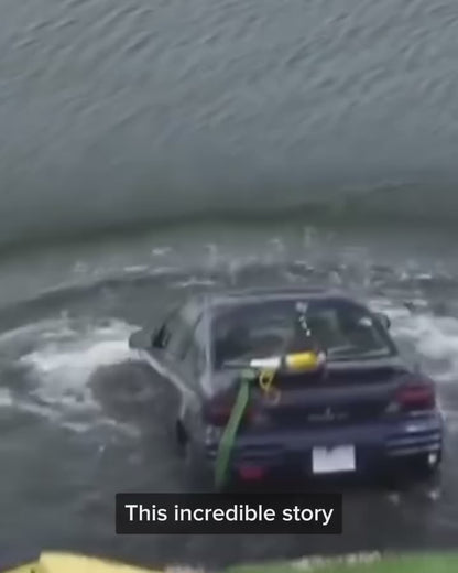 🎁VENTA FLASH 70% DE DESCUENTO🎁 Herramienta de Emergencia 2 en 1 – Rompevidrios y Cortacinturón